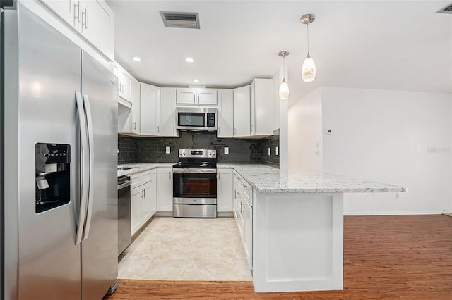 1606 Berwick Ct Unit B, Palm Harbor, FL 34684 - photo 12