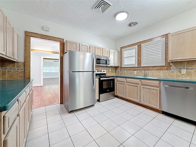 1136 Drew St, Clearwater, FL 33755 - photo 26