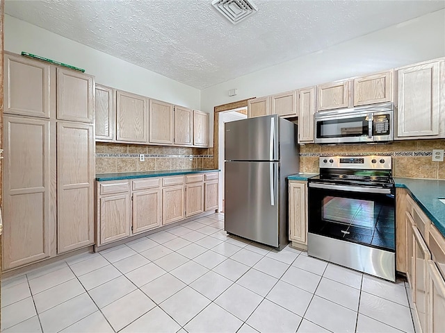 1136 Drew St, Clearwater, FL 33755 - photo 29
