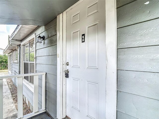 8614 N Orangeview Ave, Tampa, FL 33617 - photo 12