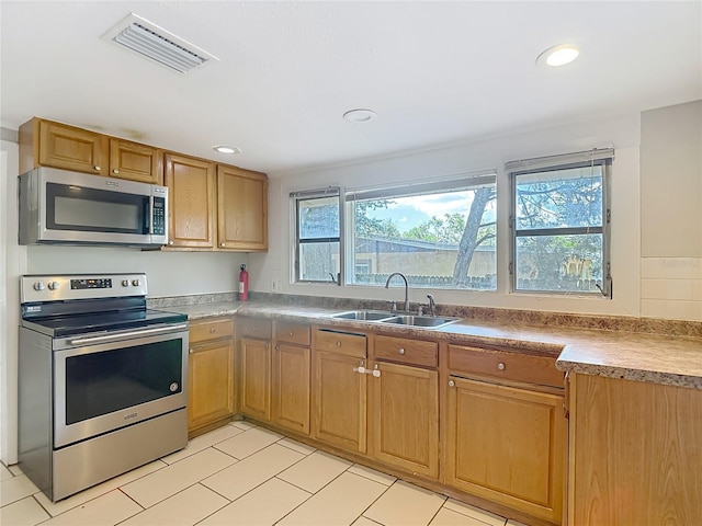8614 N Orangeview Ave, Tampa, FL 33617 - photo 20