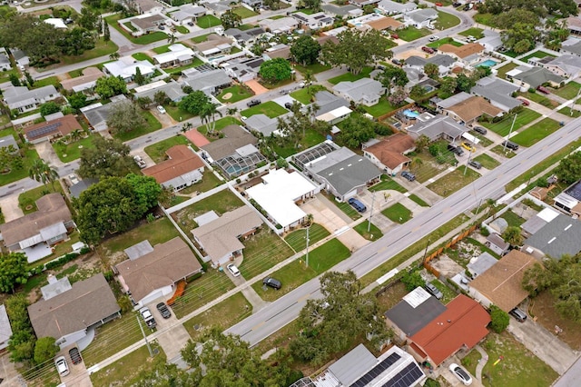 13565 86th Ave, Seminole, FL 33776 - aerial overview of property's location featuring nearby suburban area