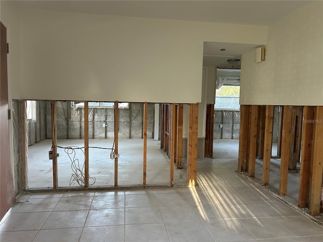 303 Shore Dr W, Oldsmar, FL 34677 - photo 42