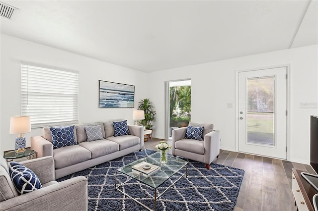 8431 Riverside Dr NE, Saint Petersburg, FL 33702 - photo 4