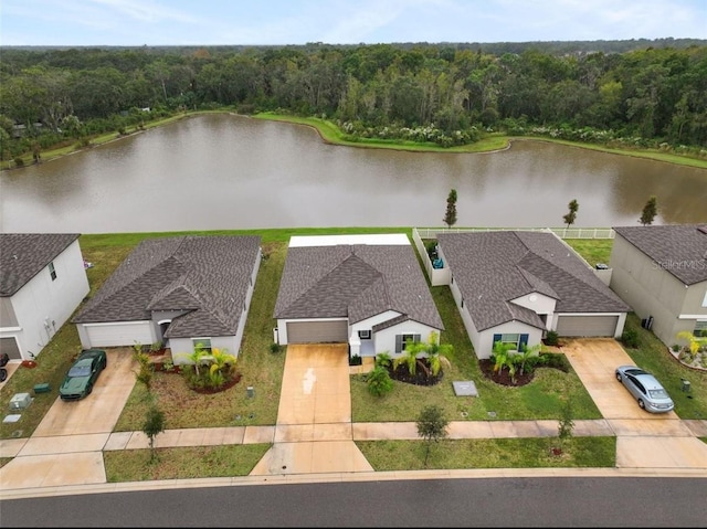 4282 Salt Springs Ln, Lakeland, FL 33811 - aerial view of property and surrounding area featuring a large body of water and a heavily wooded area