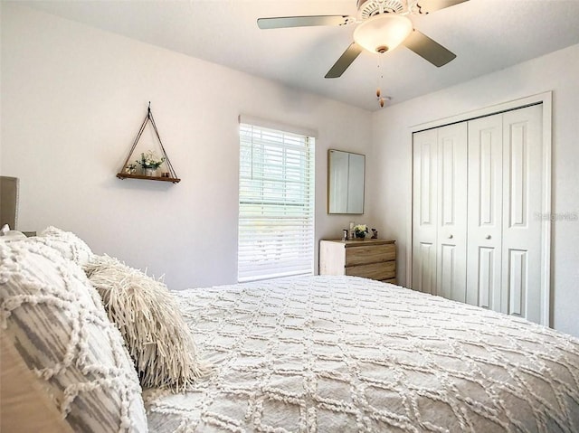 4282 Salt Springs Ln, Lakeland, FL 33811 - bedroom featuring a closet and ceiling fan