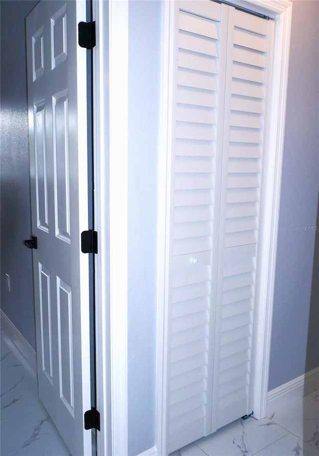 1302 Highview Rd, Brandon, FL 33510 - detailed view of baseboards
