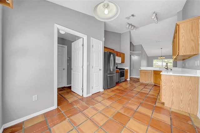 8502 Pecan Brook Ct, Tampa, FL 33647 - photo 19