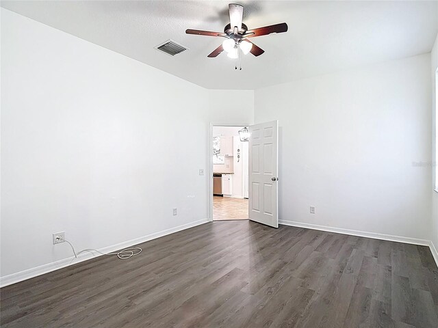 9314 Black Thorn Loop, Land O Lakes, FL 34638 - photo 15