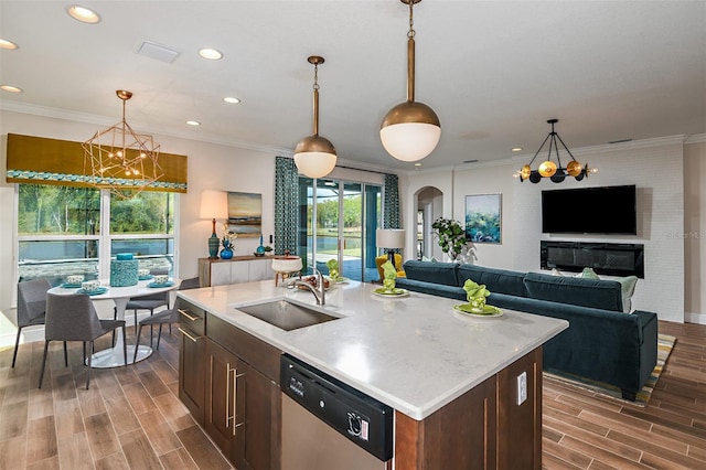18469 Purple Creek Ln, Lutz, FL 33549 - kitchen with dishwasher, recessed lighting, crown molding, healthy amount of natural light, and open floor plan