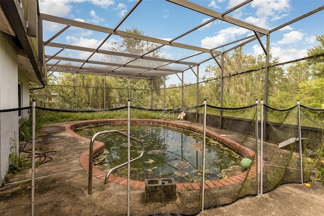 712 Divot Ln, Poinciana, FL 34759 - view of swimming pool with glass enclosure