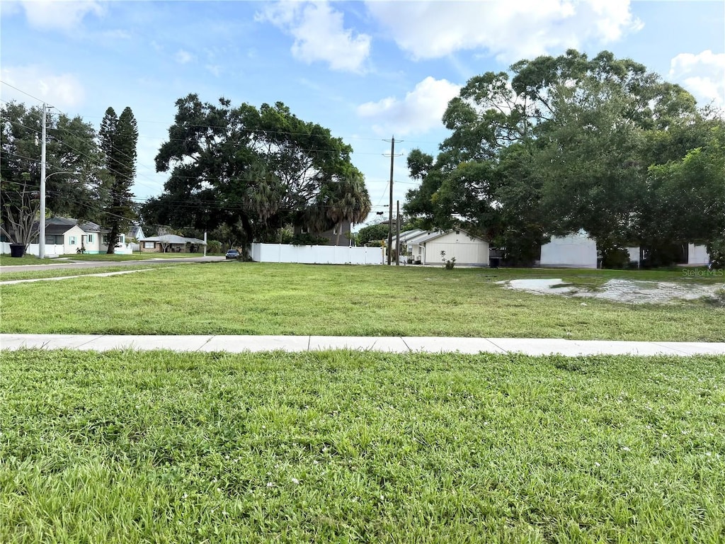495 34th Ave N, Saint Petersburg, FL 33704 - photo 1