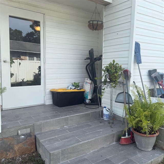 10004 Ethel St, Gibsonton, FL 33534 - view of patio / terrace
