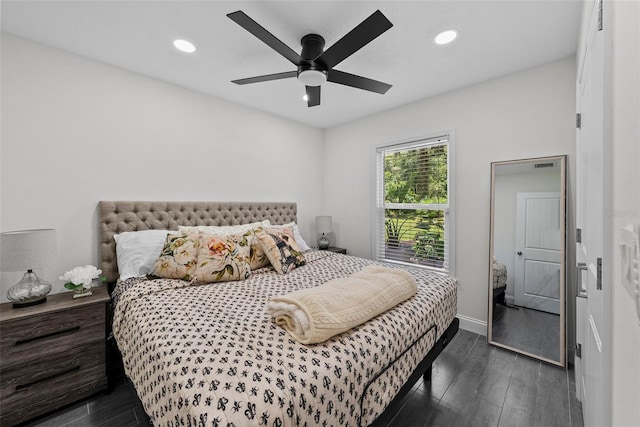 900 Oak Hollow Pl, Brandon, FL 33510 - bedroom featuring dark wood-style floors, recessed lighting, and ceiling fan