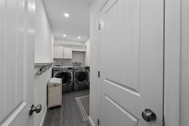 900 Oak Hollow Pl, Brandon, FL 33510 - laundry area featuring separate washer and dryer, dark wood-style flooring, cabinet space, and recessed lighting
