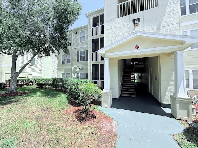 18369 Bridle Club Dr, Tampa, FL 33647 - photo 3