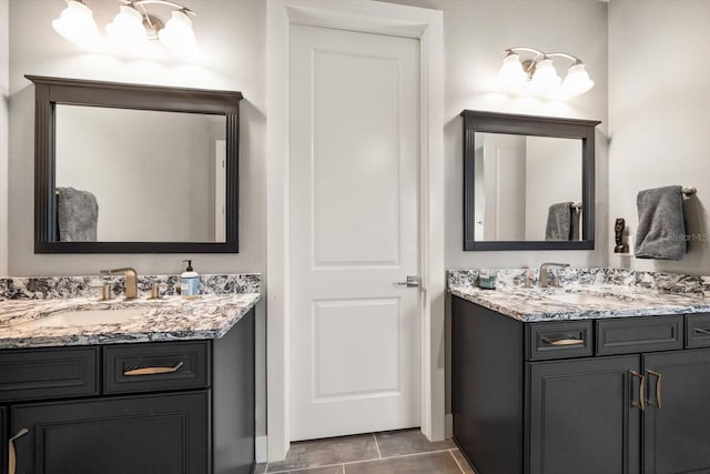 2516 Cobalt Shores Ln, Clearwater, FL 33761 - full bath featuring two vanities