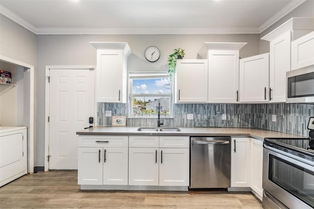 1835 16th St S, Saint Petersburg, FL 33705 - photo 23