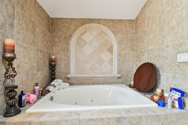 1020 Charles St, Clearwater, FL 33755 - full bathroom with a jetted tub