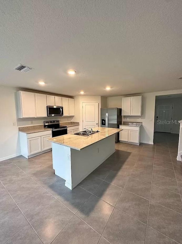 16669 Windmill Forge Pass NW, Wimauma, FL 33598 - photo 2