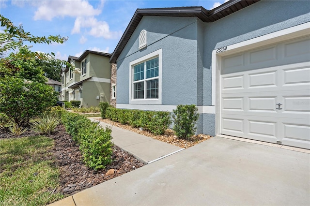 6924 Ripple Pond Loop, Zephyrhills, FL 33541 - photo 6