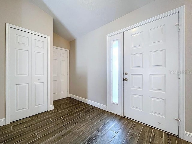 2049 Darlington Oak Dr, Seffner, FL 33584 - foyer with dark wood finished floors, vaulted ceiling, and healthy amount of natural light