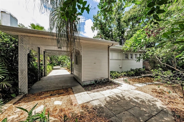 3115 W Hawthorne Rd, Tampa, FL 33611 - photo 21