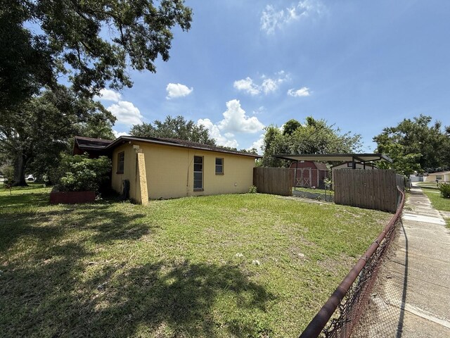 8609 Fish Lake Rd, Tampa, FL 33619 - photo 7