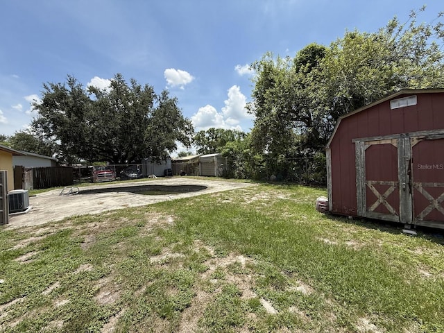 8609 Fish Lake Rd, Tampa, FL 33619 - photo 16