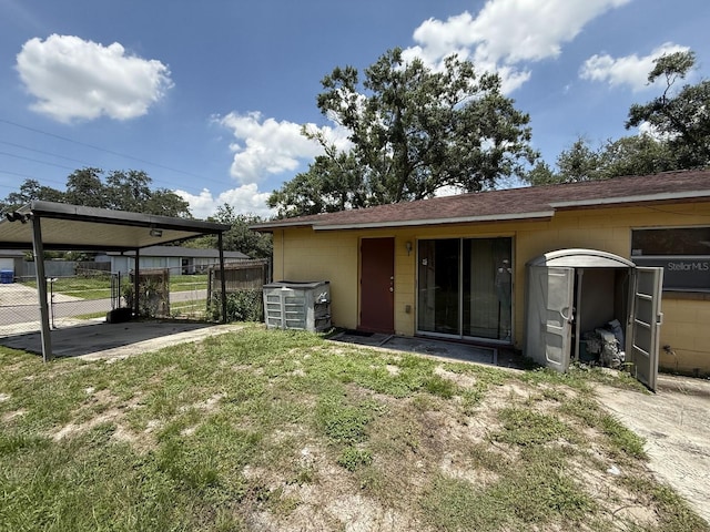 8609 Fish Lake Rd, Tampa, FL 33619 - photo 21