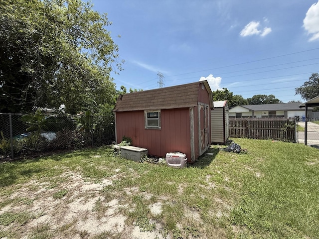 8609 Fish Lake Rd, Tampa, FL 33619 - photo 23