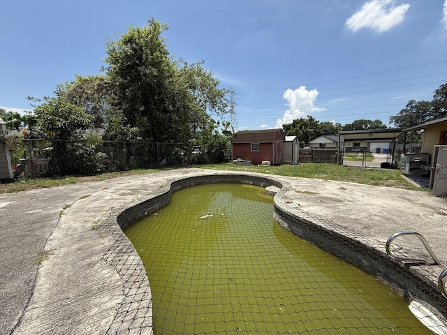 8609 Fish Lake Rd, Tampa, FL 33619 - photo 31