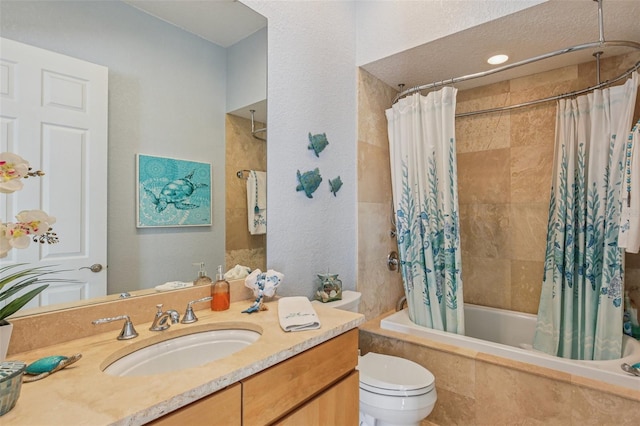 5521 Windward Way, New Port Richey, FL 34652 - full bath with tiled shower / bath combo and vanity