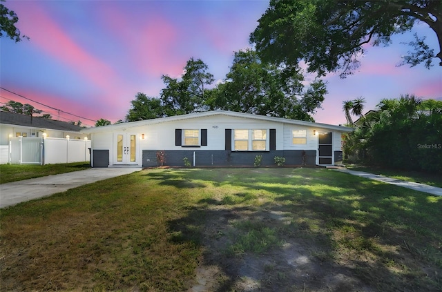 8703 Driftwood Dr, Tampa, FL 33615 - photo 1