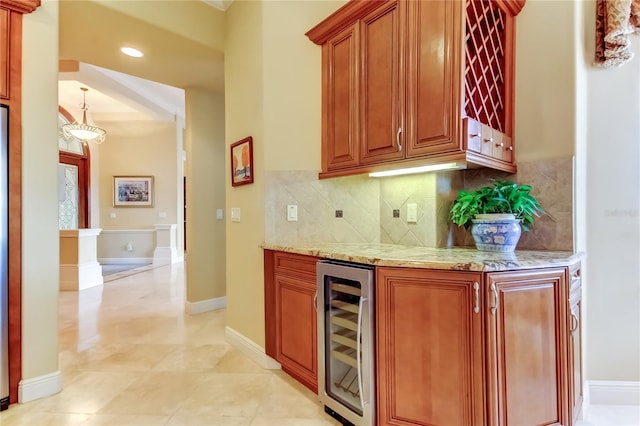 10504 Sabella Dr, Trinity, FL 34655 - indoor bar featuring beverage cooler, decorative backsplash, recessed lighting, and light tile patterned flooring