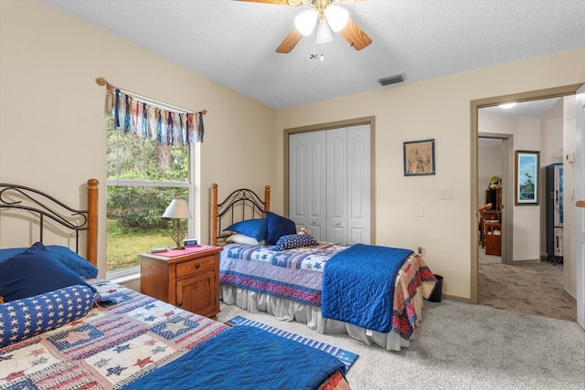 2426 W Sumter Ave, Lake Panasoffkee, FL 33538 - photo 20