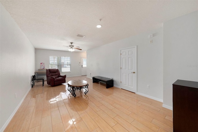 5317 Terraza Ct, Temple Terrace, FL 33617 - photo 4