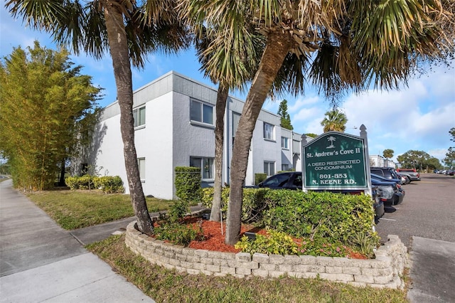 803 N Keene Rd Unit X5, Clearwater, FL 33755 - photo 2