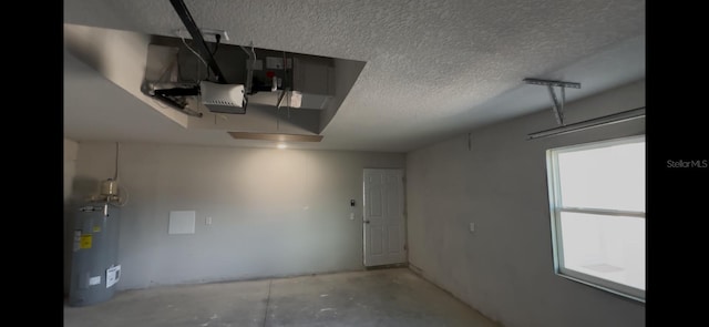 4251 E Walker St, Inverness, FL 34453 - garage with water heater and a garage door opener