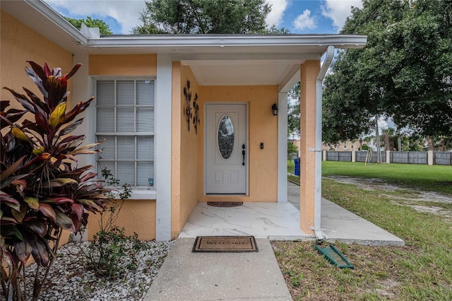 1100 Lowry Ave Unit 7, Lakeland, FL 33801 - property entrance featuring stucco siding