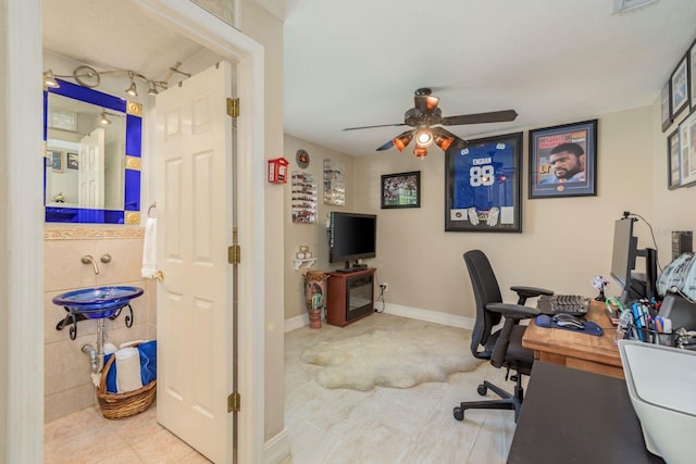 723 Merlins Ct, Tarpon Springs, FL 34689 - photo 27