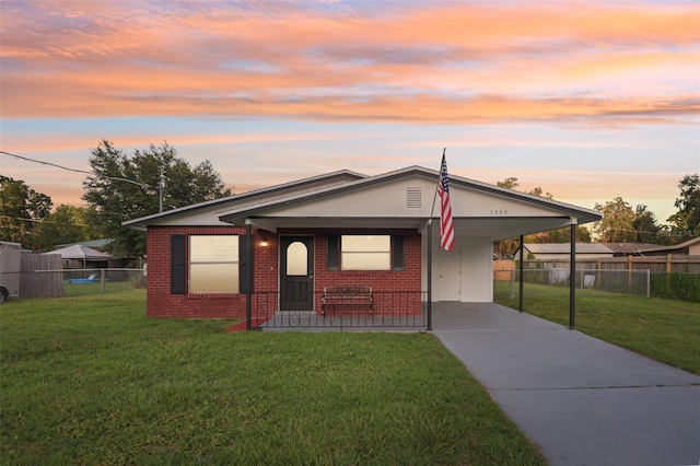 1302 N Bracewell Dr, Plant City, FL 33563 - photo 1