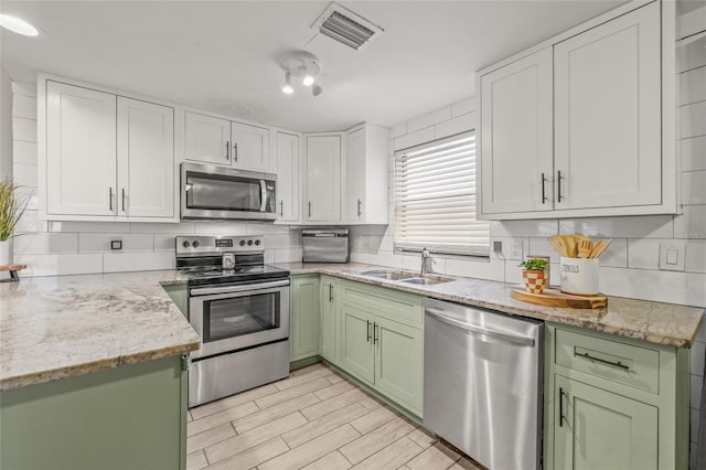 9504 Woodborough Ct, Tampa, FL 33615 - photo 10
