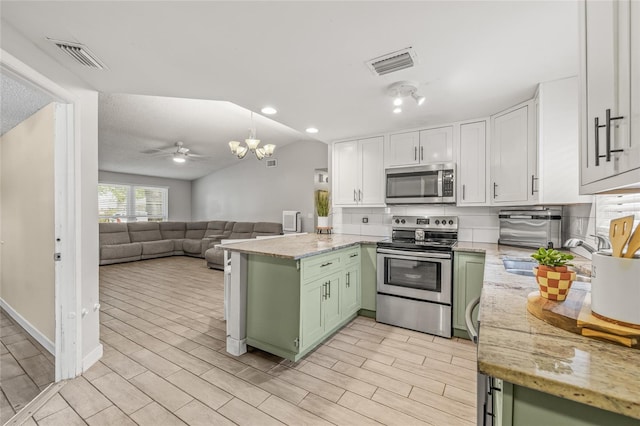 9504 Woodborough Ct, Tampa, FL 33615 - photo 12