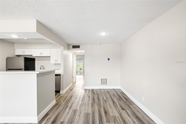 9213 Tudor Dr Unit B104, Tampa, FL 33615 - photo 10