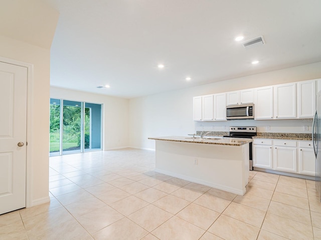 1998 Hovenweep Rd, Wesley Chapel, FL 33543 - photo 10