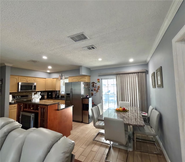 5928 Yorkshire Rd, Tampa, FL 33634 - photo 7