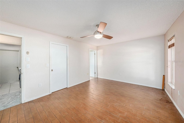 1161 Carmona Ave, Spring Hill, FL 34608 - photo 15
