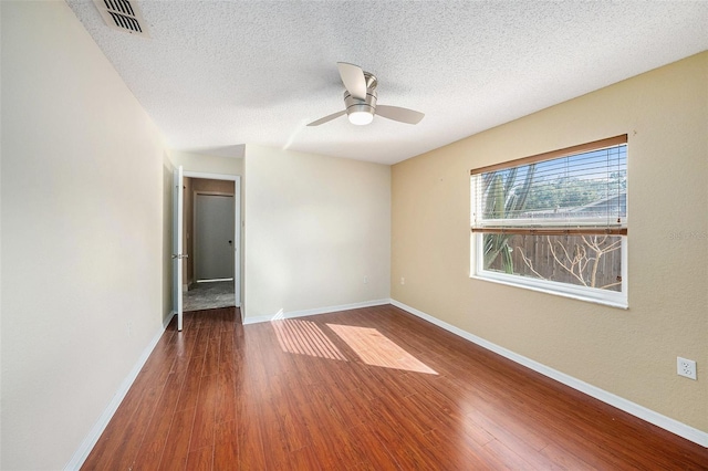 1161 Carmona Ave, Spring Hill, FL 34608 - photo 19
