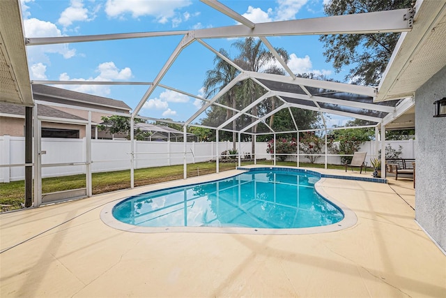 3509 Williston Loop, Land O Lakes, FL 34639 - view of pool with a fenced backyard, a patio area, and glass enclosure